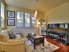 236 Birch Creek Terrace in Pleasanton, CA - Building Photo - Building Photo