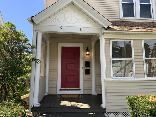 9 Sherman Ave in East Hartford, CT - Building Photo - Building Photo