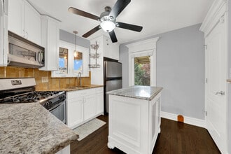 5446 S Oak Park Ave in Chicago, IL - Building Photo - Building Photo