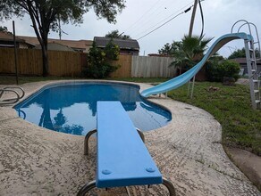 4710 Pita Dr in Laredo, TX - Building Photo - Building Photo