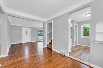 22750 Tracy Ave in Euclid, OH - Building Photo - Building Photo