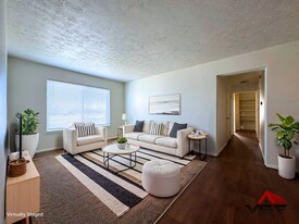 EastPointe in Northwood, OH - Building Photo