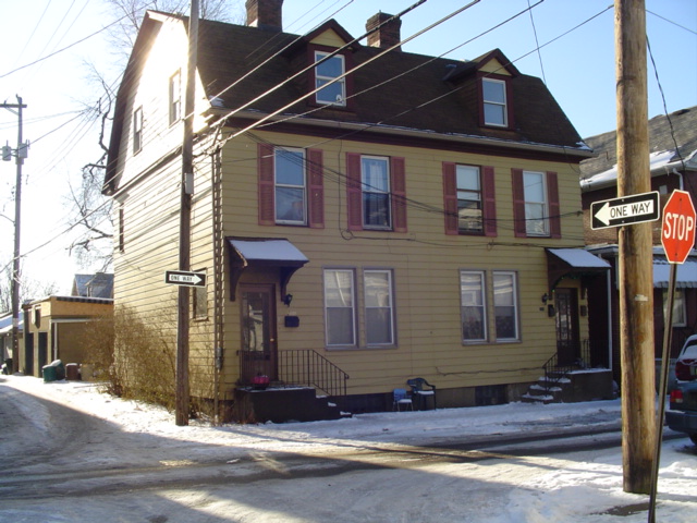 284-286 6th St in Ambridge, PA - Foto de edificio