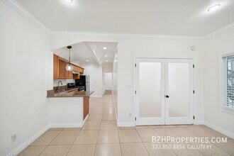 6680 De Longpre Ave in Los Angeles, CA - Building Photo - Building Photo