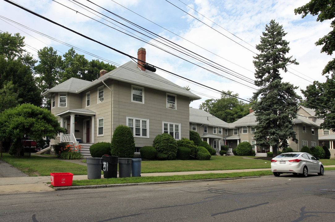 19-35 Richardson St in Wakefield, MA - Building Photo