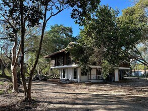 17010 SW 77th Ave in Palmetto Bay, FL - Building Photo - Building Photo
