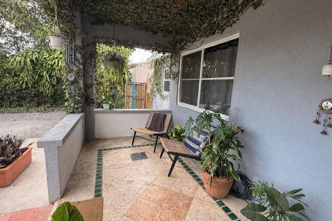 431 NW 107th St in Miami, FL - Building Photo - Building Photo