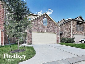 17006 Amarose Dr in Houston, TX - Building Photo