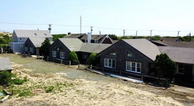 700 Shore Rd in Provincetown, MA - Building Photo - Building Photo