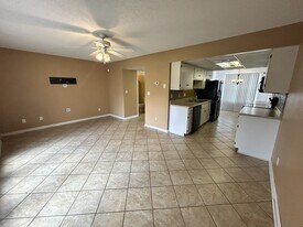 504 Short St in Florence, AL - Building Photo