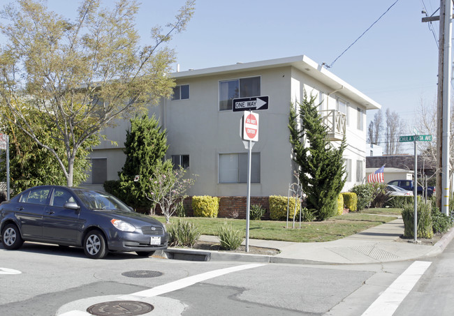 1110 Carmelita Ave in Burlingame, CA - Building Photo - Building Photo