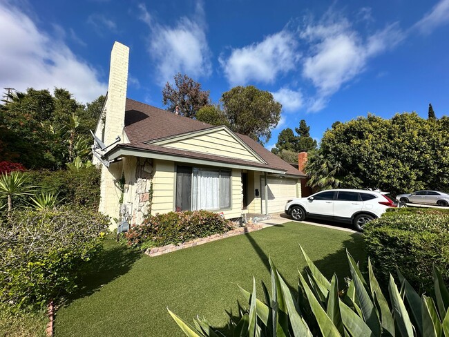 5436 New Mills Rd in San Diego, CA - Building Photo - Building Photo