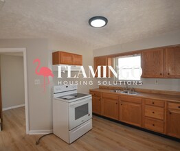 3601 W Hillcrest Ave in Dayton, OH - Building Photo - Building Photo