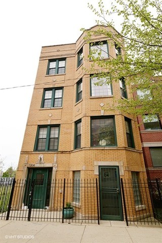 1304 N Claremont Ave in Chicago, IL - Building Photo