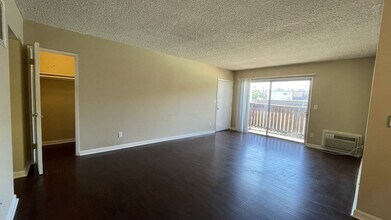 5502 Corteen Pl in Los Angeles, CA - Building Photo - Building Photo