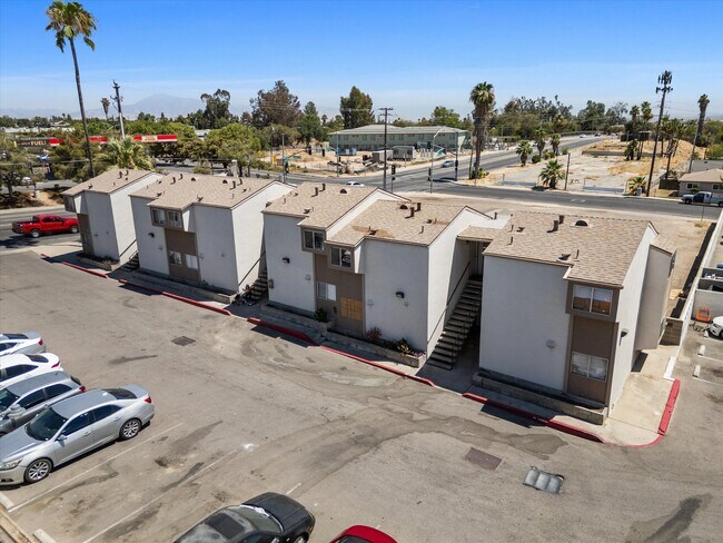 2510 Haley St in Bakersfield, CA - Building Photo - Building Photo