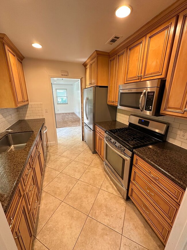 1284 Rudgear Rd in Walnut Creek, CA - Building Photo - Building Photo