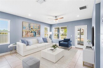 1848 Oak Hammock Ct in Lutz, FL - Building Photo - Building Photo