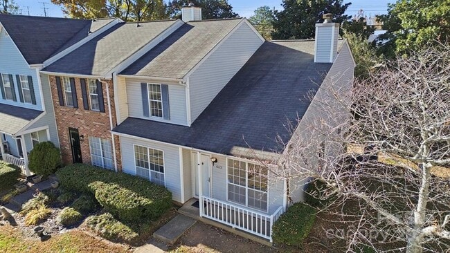 6113 Windsor Gate Ln in Charlotte, NC - Building Photo - Building Photo