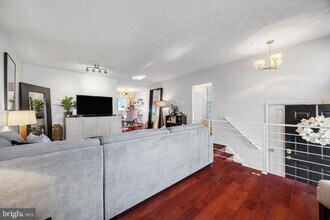 5501 E Boniwood Turn in Clinton, MD - Building Photo - Building Photo