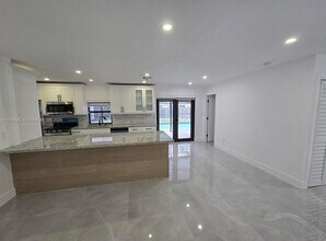 19850 Franjo Rd in Cutler Bay, FL - Building Photo - Building Photo