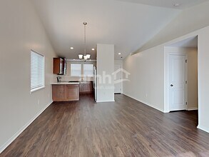 3785 S Windy Ridge Dr in Nampa, ID - Foto de edificio - Building Photo