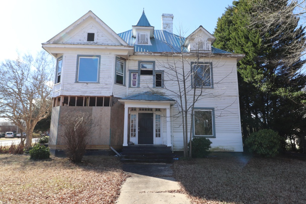 101 W 5th Ave in Lexington, NC - Building Photo