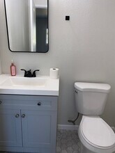 110 Wildflower Dr in Galt, CA - Building Photo - Building Photo