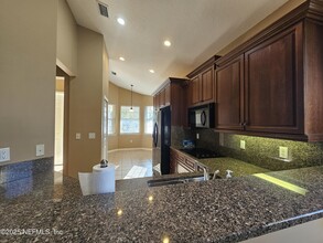 964 Hazeltine Ct in St. Augustine, FL - Foto de edificio - Building Photo