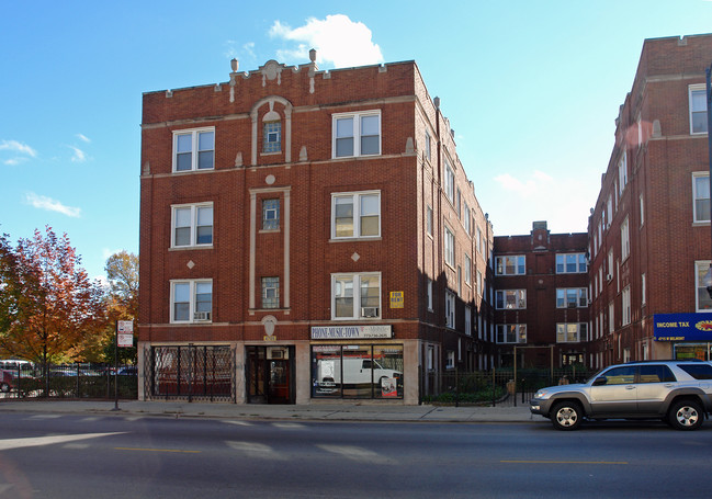 KPP Belmont in Chicago, IL - Building Photo - Building Photo