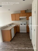 6522 NE Forest Ln in Hillsboro, OR - Building Photo - Building Photo