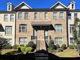 113 Laurel Crst Aly in Suwanee, GA - Building Photo