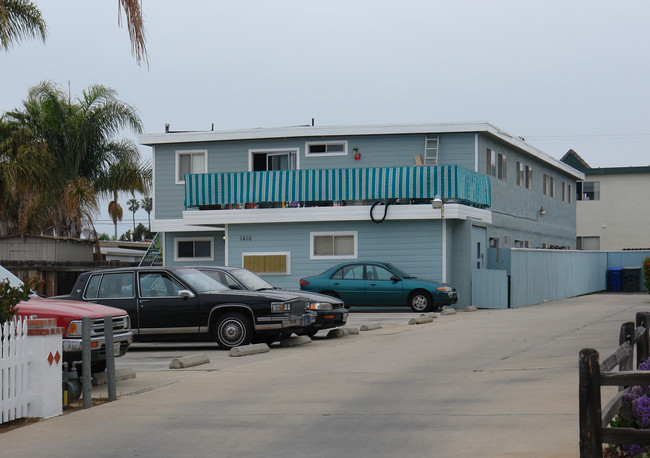 Ebb Tide Apartments in Imperial Beach, CA - Building Photo - Building Photo