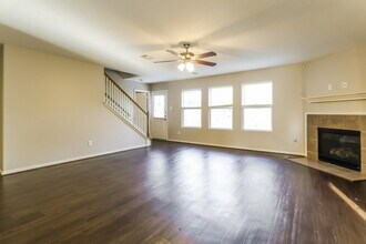 16728 Foursquare Dr in Conroe, TX - Building Photo - Building Photo
