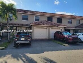 6150 W 24th Ct in Hialeah Gardens, FL - Building Photo - Building Photo