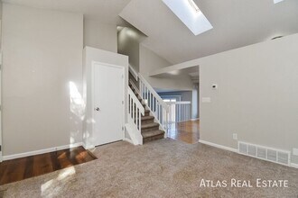 9138 Chieftan Dr in Colorado Springs, CO - Foto de edificio - Building Photo