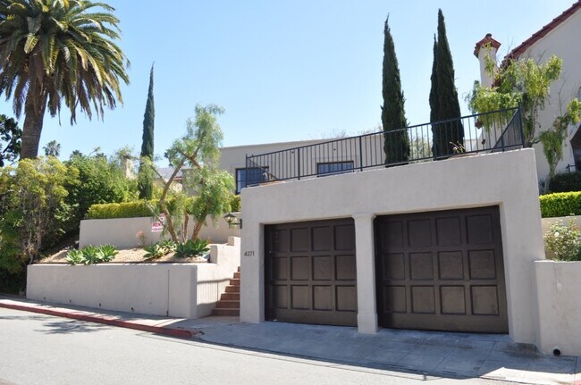 4271 Aloha Pl in San Diego, CA - Building Photo - Building Photo