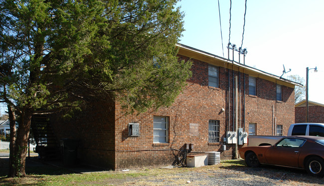 1721 Rosetta Dr in Durham, NC - Building Photo - Building Photo