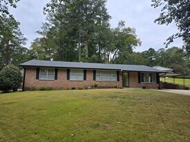 613 Westbury Dr in Augusta, GA - Building Photo