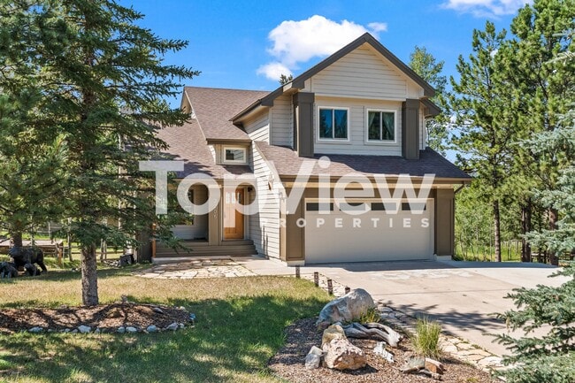 2205 Valley View Dr in Woodland Park, CO - Building Photo - Building Photo