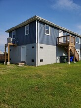 1035 W Ocean View Ave, Unit Bungalow by the Bay-Unit in Norfolk, VA - Building Photo - Building Photo