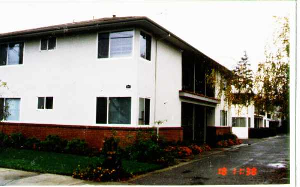 844 Fremont St in Menlo Park, CA - Building Photo - Building Photo