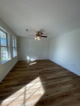 1944 Burton Ln in North Charleston, SC - Building Photo - Building Photo