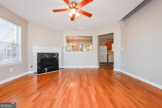 1019 St Augustine Pkwy in Locust Grove, GA - Building Photo - Building Photo
