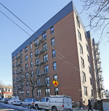 6901 Narrows Ave in Brooklyn, NY - Building Photo - Building Photo