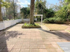 2256 E Lake Shore Dr in Wilmington, NC - Building Photo - Building Photo