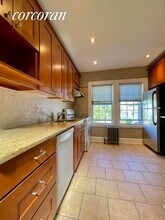 100-11 Ascan Ave in Queens, NY - Building Photo - Building Photo