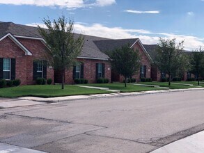 6321 Nancy Ellen St in Amarillo, TX - Foto de edificio - Building Photo