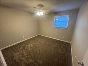 737 N Main St in Wake Forest, NC - Building Photo - Building Photo