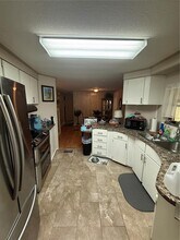5616 Gentle Breeze St in Bradenton, FL - Building Photo - Building Photo
